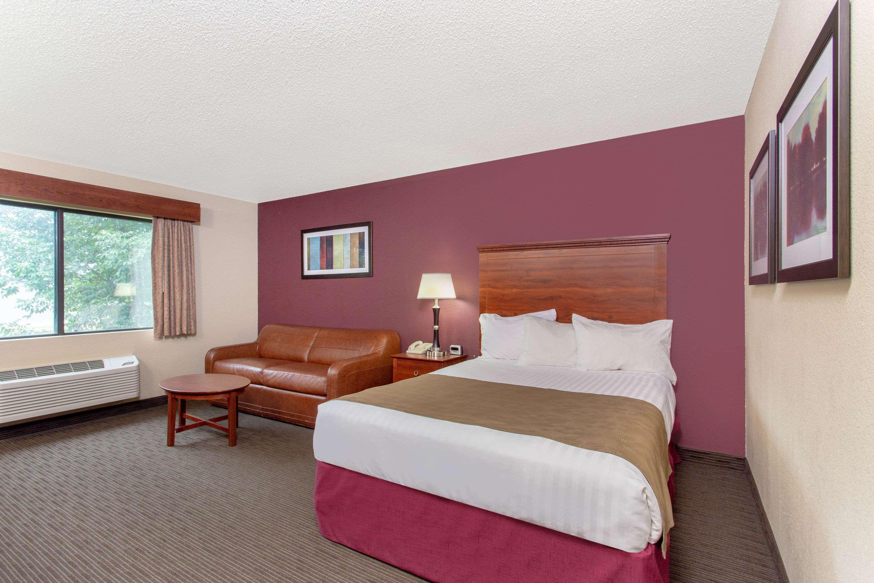 Americinn By Wyndham New London Εξωτερικό φωτογραφία