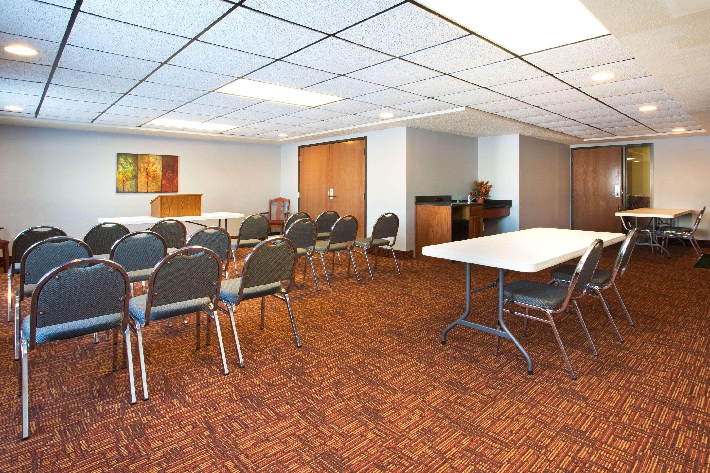 Americinn By Wyndham New London Εξωτερικό φωτογραφία